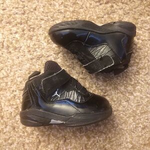 Jordan Melo Basketball Sneakers Infants Size 5c, PRE-OWNED